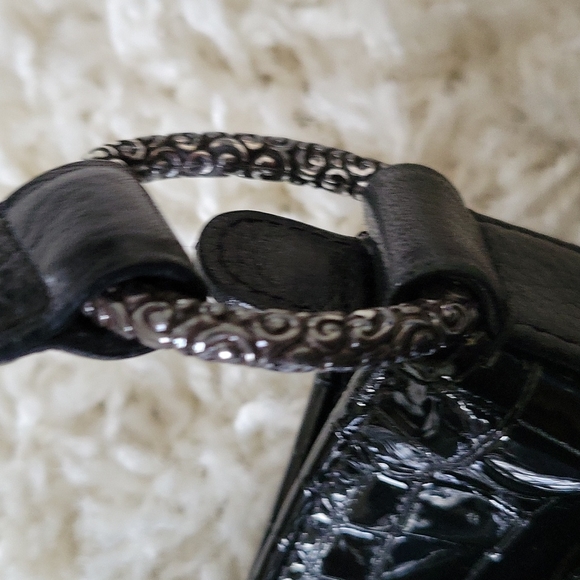 Brighton Black Patent Embossed Croc Sonny Shoulder Bag with Organizer - Picture 12 of 13